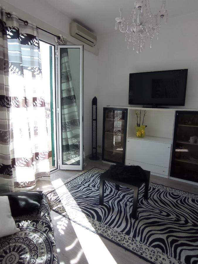 Alishome City Centre-Beach-Ariston-Casino Сан Ремо Екстериор снимка